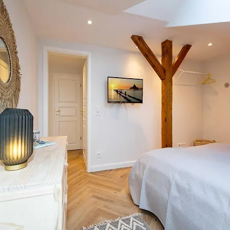 Brunnenstraße, App 3 Apartment