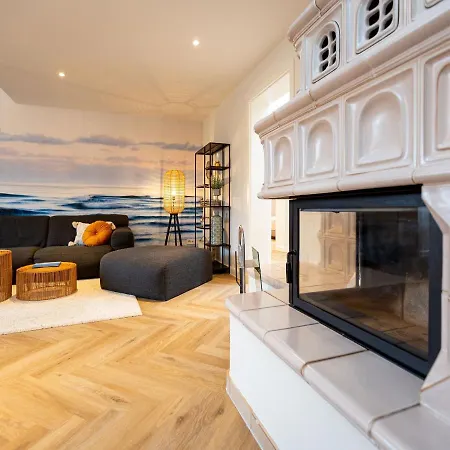 Brunnenstrasse, App 3